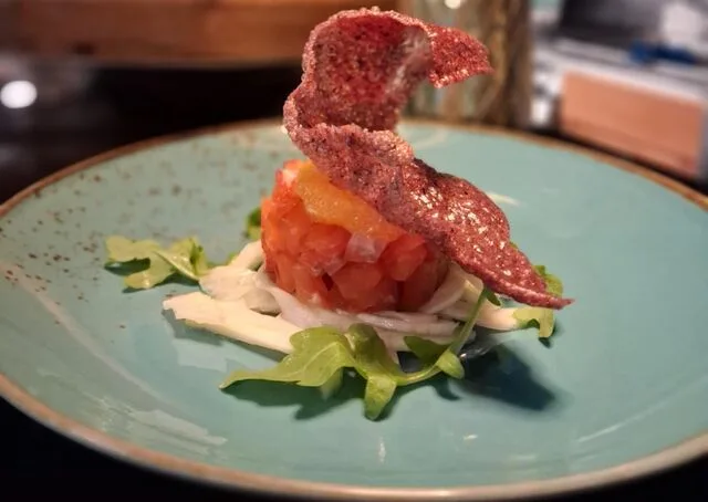 Tartare di Fassona servita al Tira Tardi Ristopub